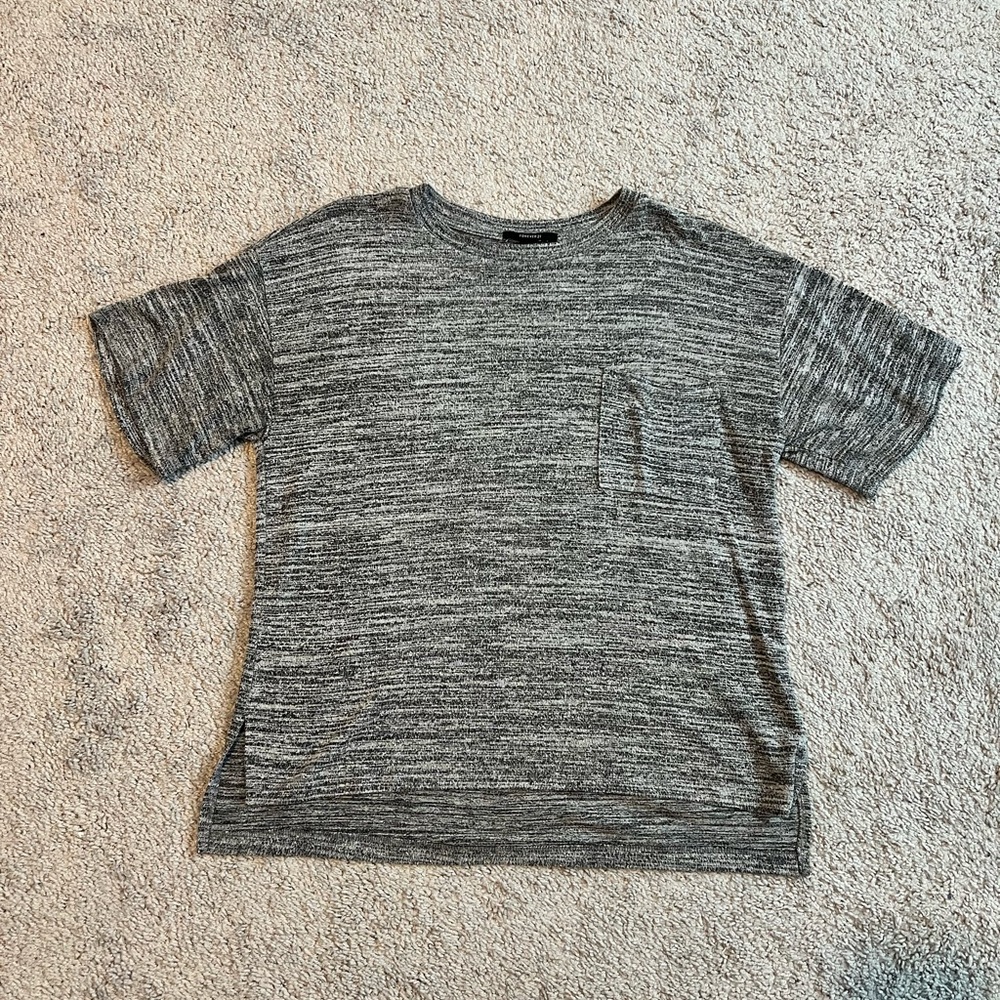 Forever 21 Gray Top - M